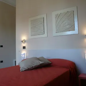 Bed & Breakfast In Elisa & Gentucca, Lucca